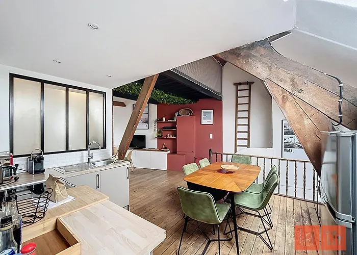 La Passerelle, Duplex Atypique De Charme