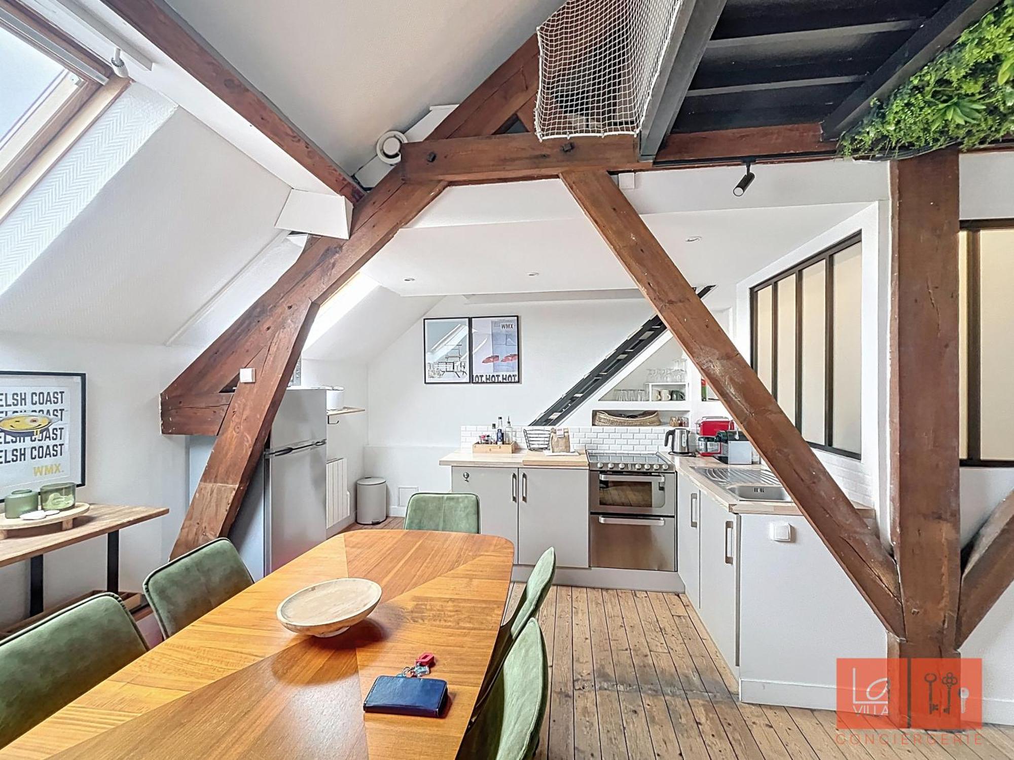 Apartment La Passerelle, Duplex Atypique De Charme *